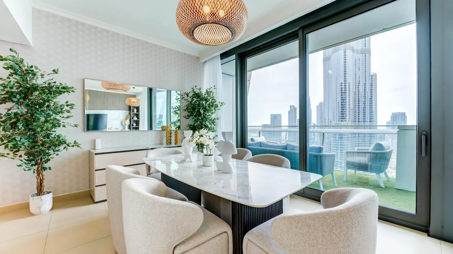 Executive Luxury At Its Finest With Views Of Burj Khalifa Apartment Dubai 0*,  United Arab Emirates